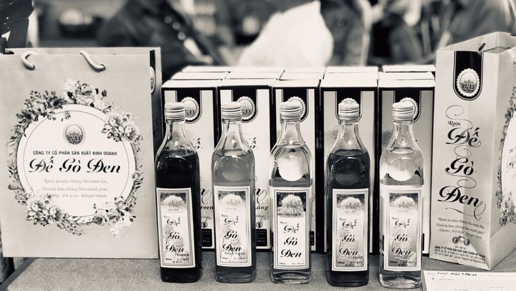 Thế Giới Rượu Đế và Các Biến Thể Địa Phương ở Việt Nam